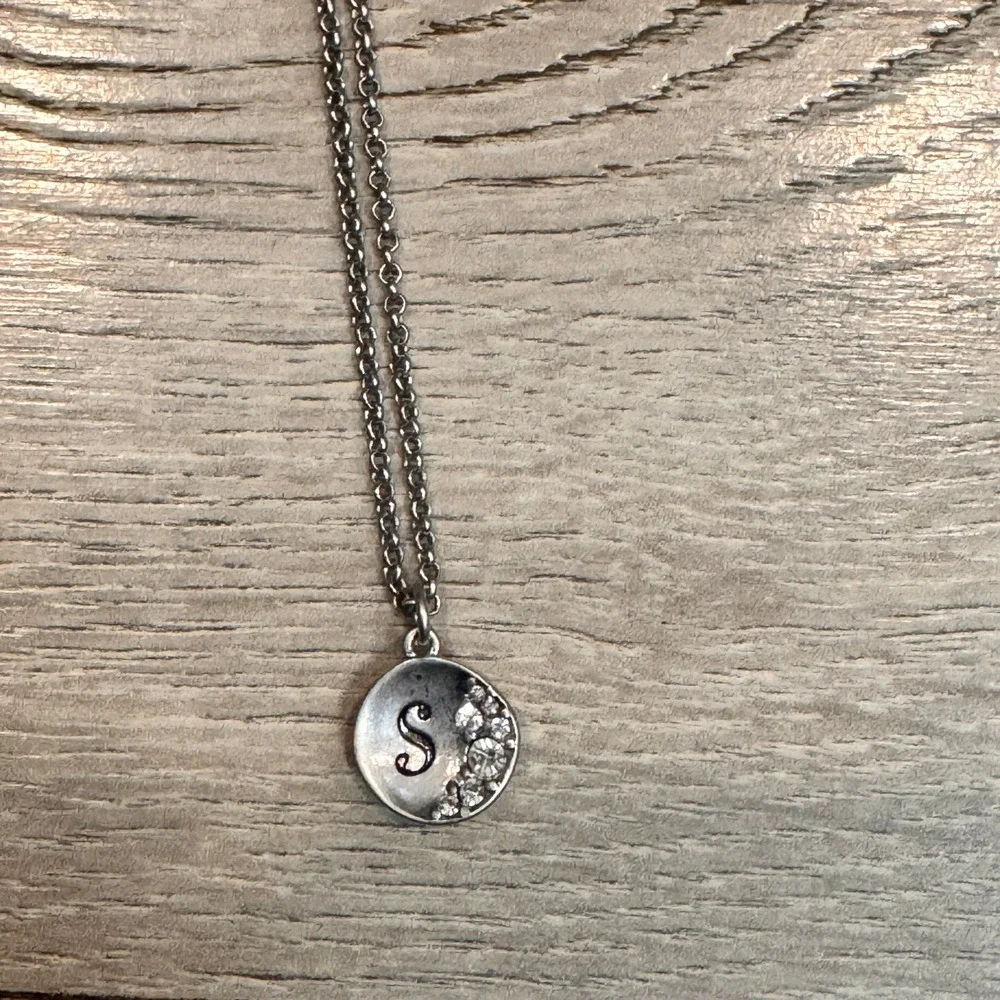 Lia Sophia Necklace Initial S‎ Charm Pendant Rhinestone Chain Silver Tone Women